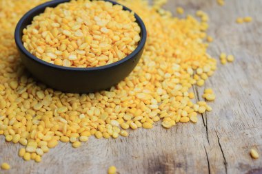 soya tohumları üzerinde ahşap