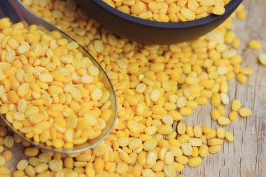 soya tohumları üzerinde ahşap