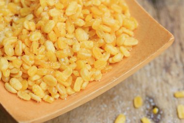 tuz ile soya tohumları