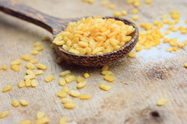 tuz ile soya tohumları