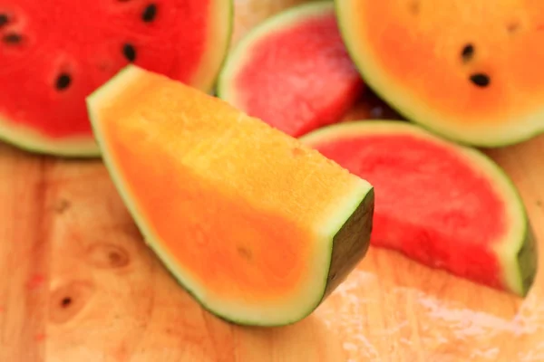 Chutné sladké melouny řezy — Stock fotografie
