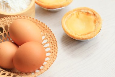 lezzetli ile yumurta tart