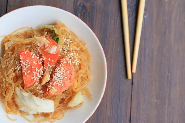 Karides ile Kore erişte