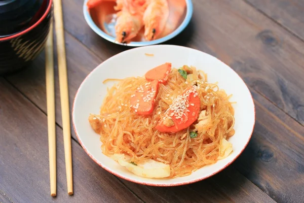 Karides ile Kore erişte