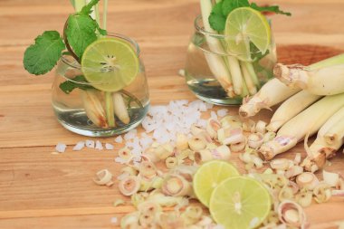 Herb içki limon otu