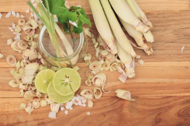 Herb içki limon otu