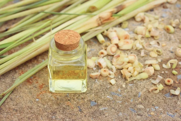 Olio essenziale citronella — Foto Stock