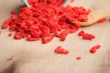 tohum otlar cam kase