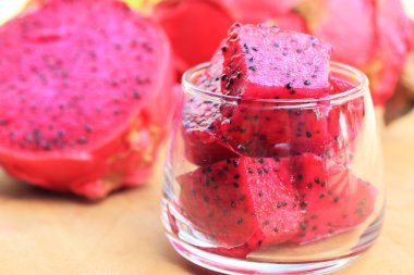 Dragon meyve smoothies ile