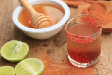 bal limon ile toz tarçın