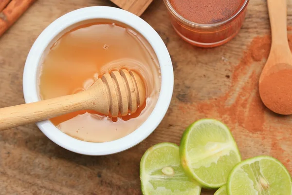 bal limon ile toz tarçın