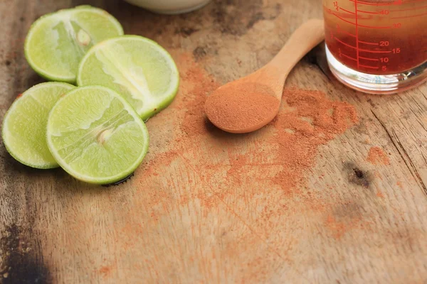 bal limon ile toz tarçın