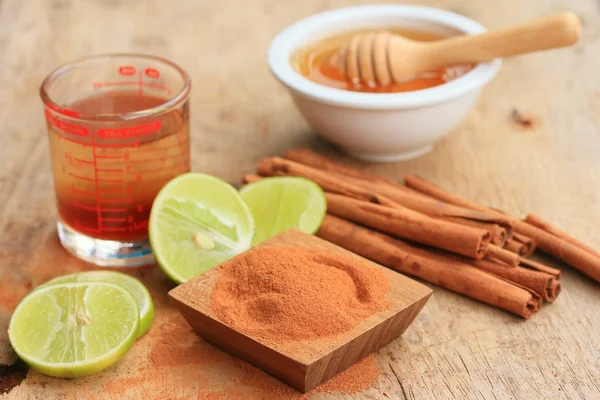 bal limon ile toz tarçın