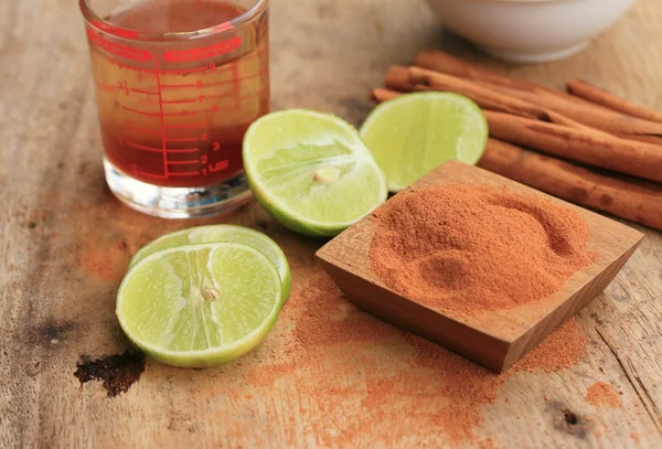 bal limon ile toz tarçın