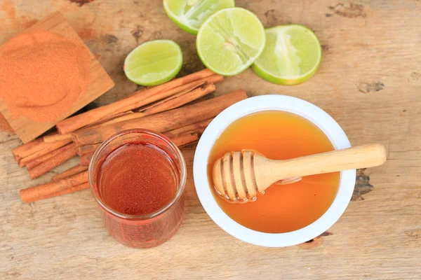 bal limon ile toz tarçın