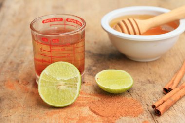 bal limon ile toz tarçın