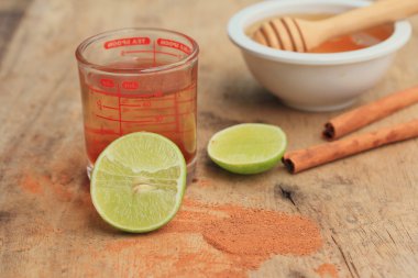 bal limon ile toz tarçın