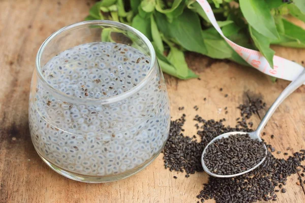 taze fesleğen tohumu