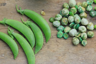 Yeşil soya fasulyesi ile kaplı