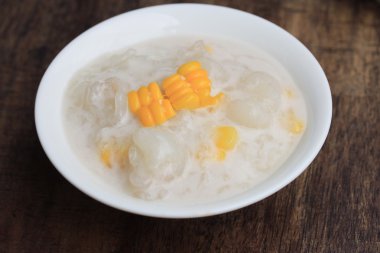 yapışkan pirinç puding ve Mısır