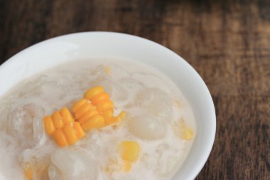 yapışkan pirinç puding ve Mısır