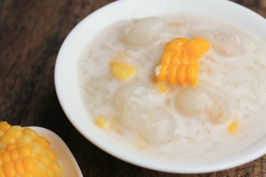 yapışkan pirinç puding ve Mısır