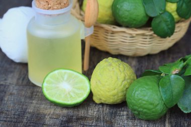 taze Güney Afrika'da bir kabile kireç petrol