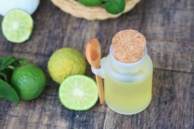 taze Güney Afrika'da bir kabile kireç petrol