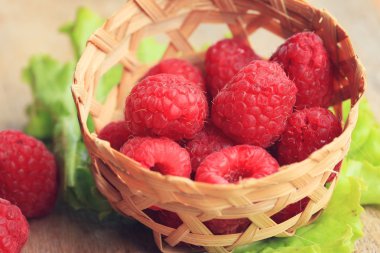 tatlı lezzetli taze frambuaz 