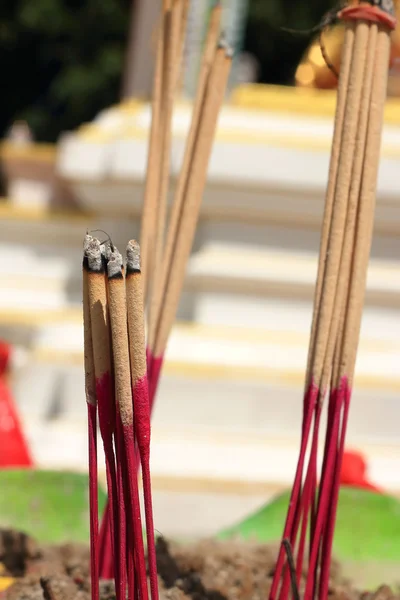 Bruciatore di incenso — Foto Stock