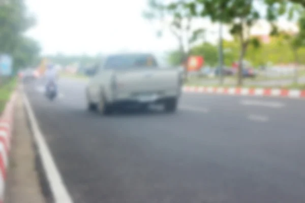 Difuminado de coche en la ciudad — Foto de Stock