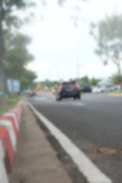 Difuminado de coche en la ciudad — Foto de Stock