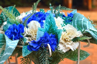 güzel yapay çiçekler