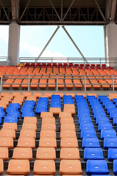 Siedziska stadionowe dla sportu piłki nożnej — Zdjęcie stockowe