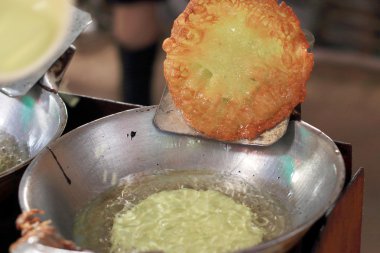 Tayland tatlı - kızarmış hamur geleneksel