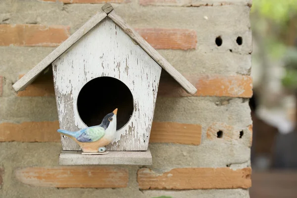 Vogelhuis — Stockfoto