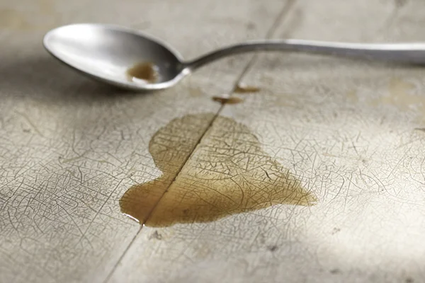 Teaspoon of coffee shape of heart — Stock Photo, Image