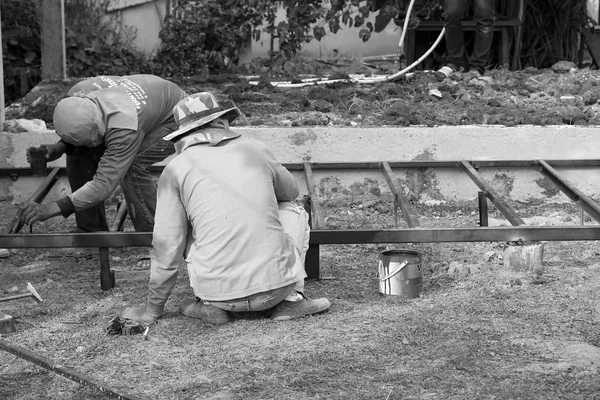 Trabalhadores da construção turva — Fotografia de Stock