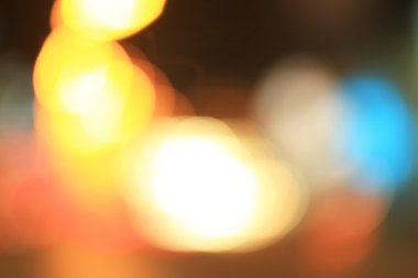 Geceleri araba bulanıklaşıyor.