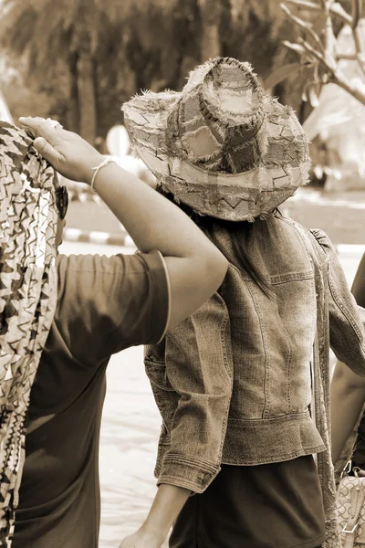 Blurred of people on park — Stock Photo, Image