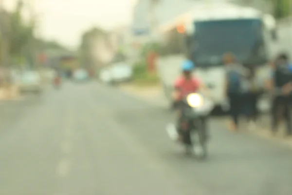 Wazig van auto op de weg — Stockfoto