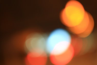 Geceleri araba bulanıklaşıyor.