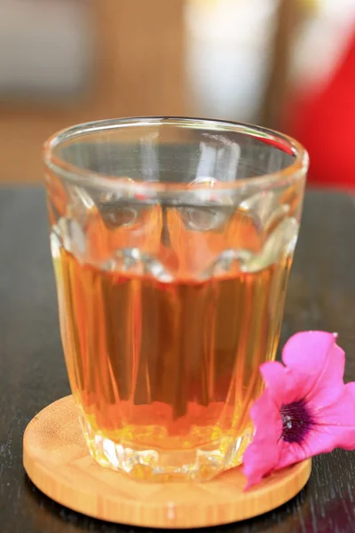 熱いお茶のコップ — ストック写真