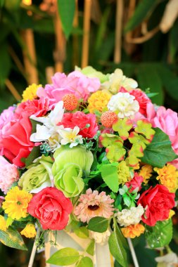 Güzel vintage yapay çiçekler