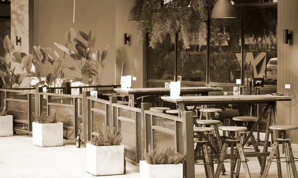 Vintage chair at restaurant — Stock Photo, Image