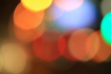 Geceleri araba bulanıklaşıyor.