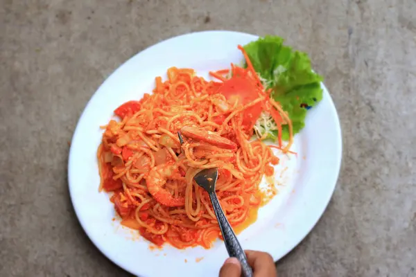 Shrimp spaghetti — Stock Photo, Image