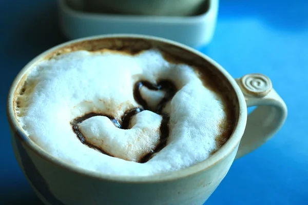 Vintage latte art heart coffee — Stock Photo, Image