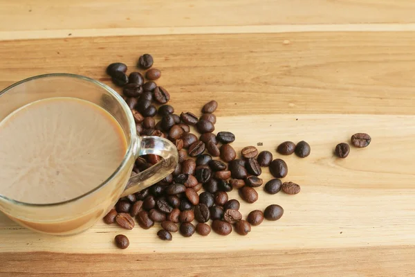 Hot kopi dengan kacang — Stok Foto