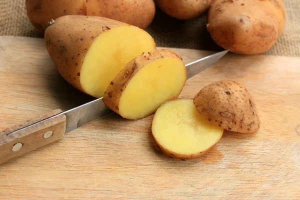 Frische Kartoffeln — Stockfoto